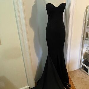 Black Strapless Mermaid Formal Dress